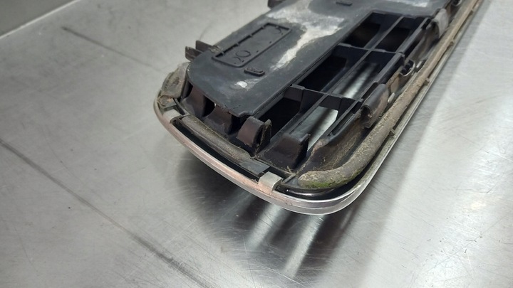 фото №14, Решётка радиатора решётка 8d0853651a audi a4 b5 97r