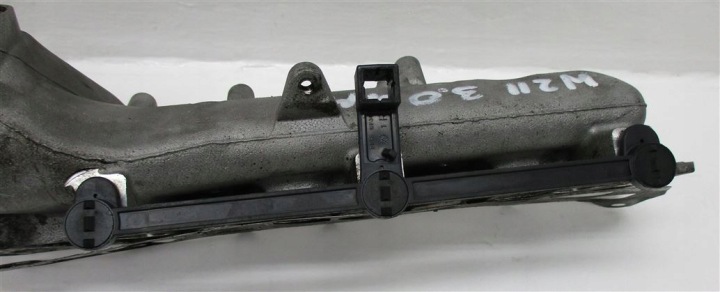 фото №8, Колектор впускний  p mercedes w211 3.0 cdi a6420901237