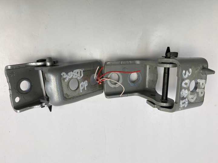 фото №1, Peugeot 308 t9 петлі двері правий перед