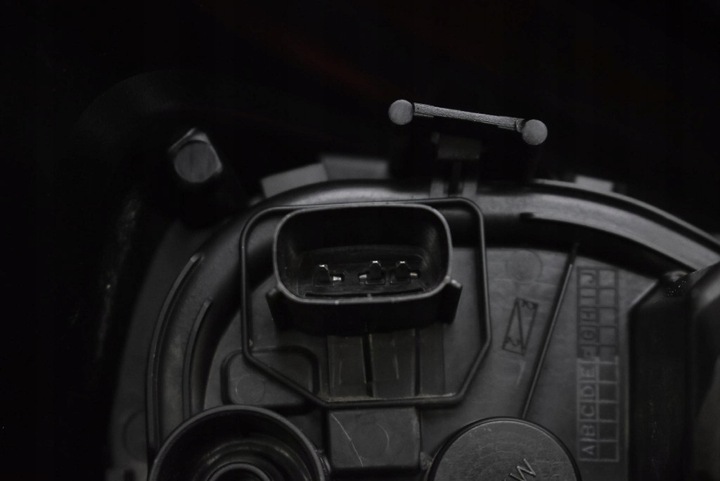 фото №6, Лампа права зад задня 39068623 opel corsa e 5d hb 14-20