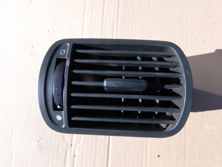 фото №1, Решітка повітропровід ліва audi a3 8l 96-00