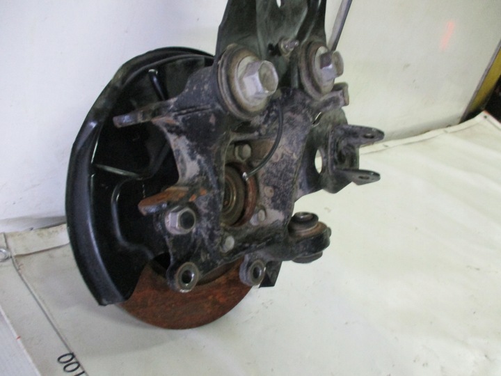 фото №7, Поворотный кулак левый зад lexus nx 300 гибрид 2,5