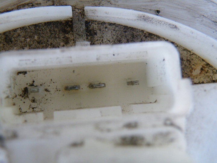 фото №9, Citoren c4 xsara picasso 1.4 1.6 бензин корзина насос поплавок бак топлива