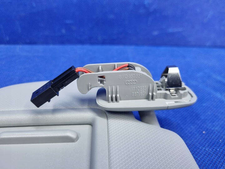 фото №8, Audi a4 b9 комплект козырьков защитные накладки солнцезащитный оригинал 8w0857551