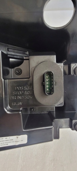 фото №8, Фара права задня зад led tesla модель 3 y 2020- нова 1077400-00-c 4pin