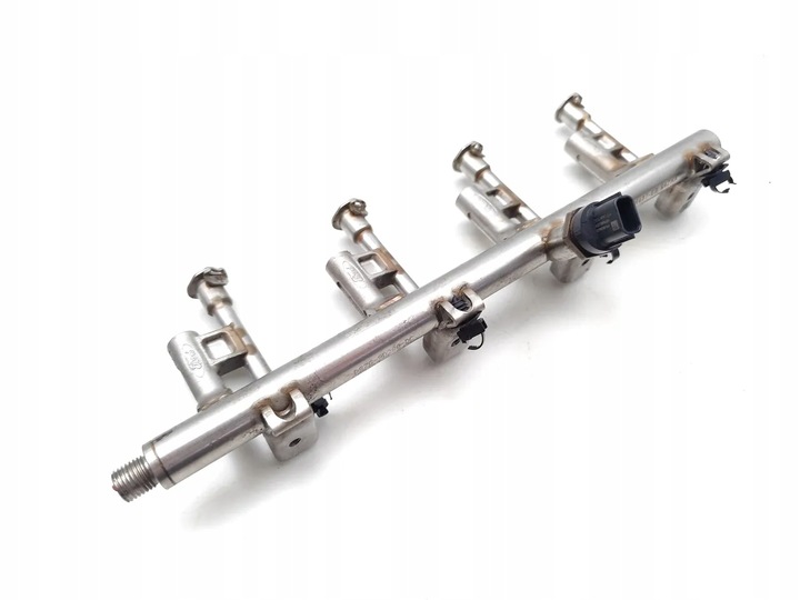 фото №11, Ford kuga планка впрыскивающий 1.5 ecoboost 4x4 бензин 129kw 176 hp 2019 suv