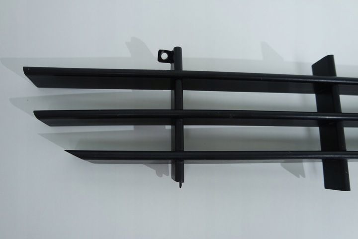 фото №6, 64122200 решітка радіатора решітка бампера ferrari 355