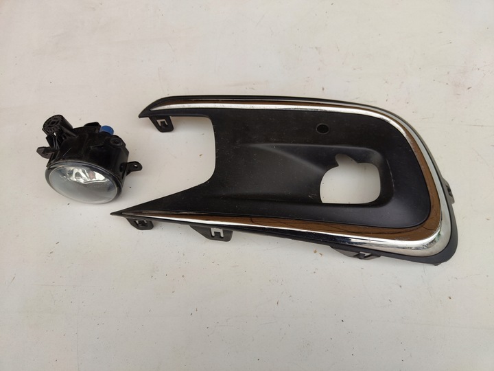 фото №1, Citroen c4 grand picasso ii решётка бампера перед левая галоген хром pdc