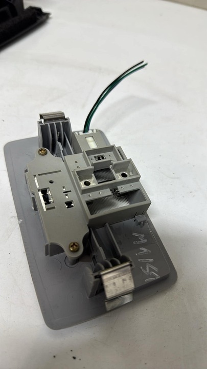 фото №2, Лампа освещение интерьера зад mazda rx-8 03-12