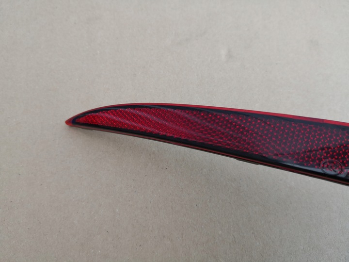 фото №3, Tesla s отражатель левый бампера заднего 6007705-00-c