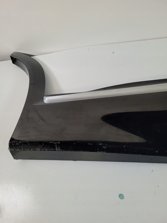 фото №5, Планка двері праву зад hyundai santa fe 87732-s1ac0