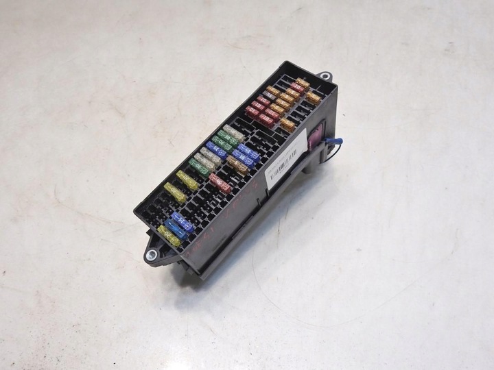 фото №6, Коробка предохранителей vw golf v plus 1.6 fsi