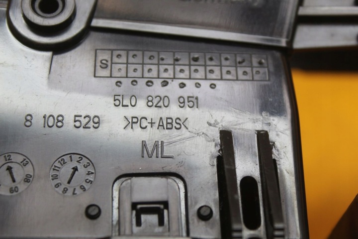 фото №10, Решётка воздуховод средняя skoda yeti 5l0820951