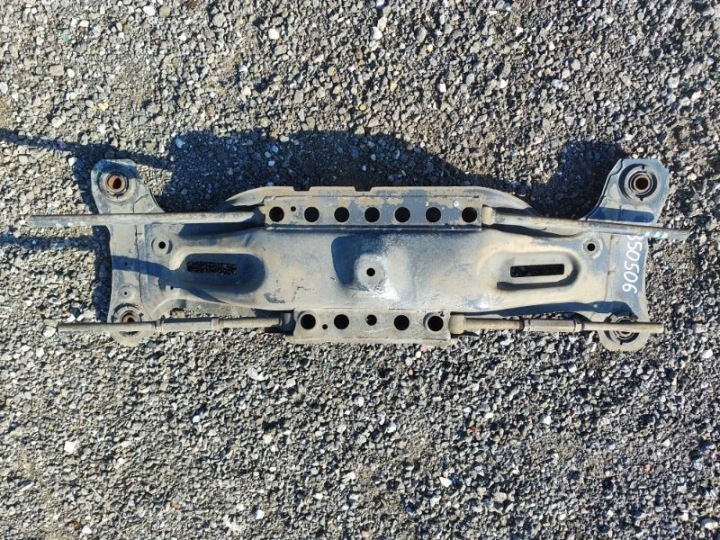 фото №5, Балка задняя подвески 51206-06050 toyota camry 30 02-06