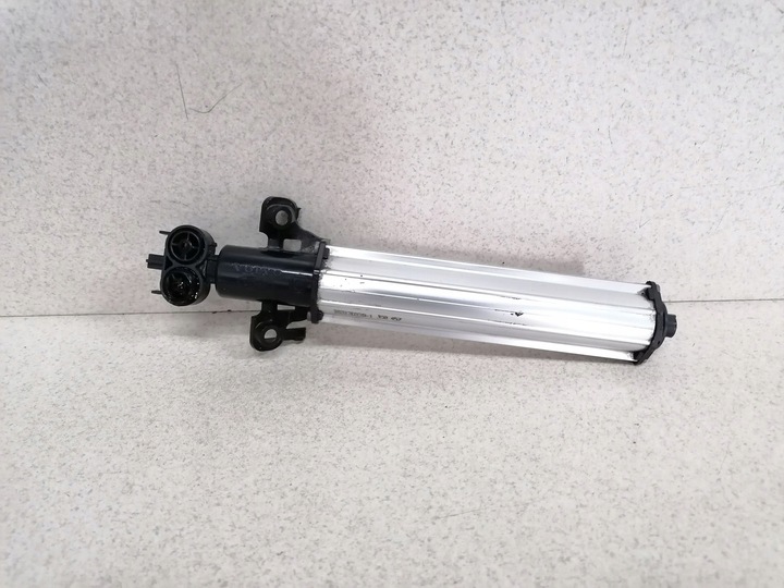 фото №1, Volvo v60 s60 2010-15 розпилювач фара правий