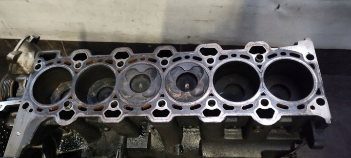 фото №9, Blok низ двигателя m57tu 525 bmw e61 2,5d