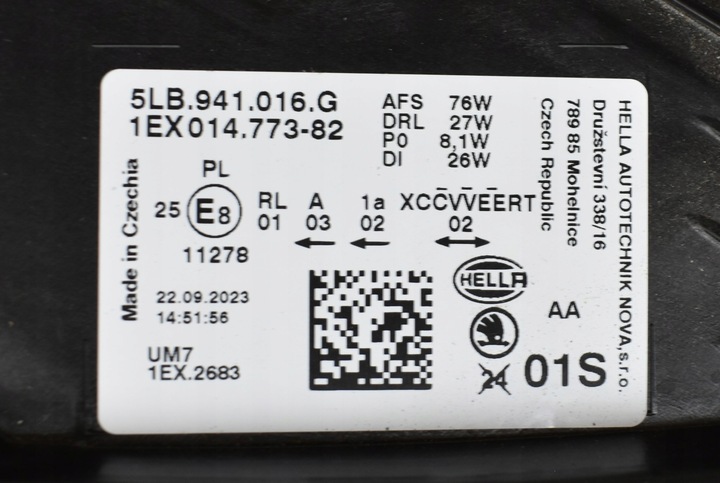 фото №9, Skoda enyaq 5lb лампа правая перед передняя полный led org eu 5lb941016g