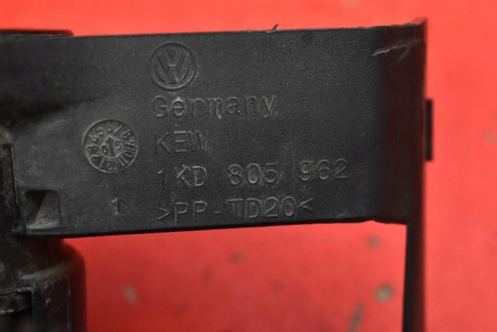 фото №8, Корпус фильтра воздуха 1kd805962 skoda octavia 2 ii 1.4 tsi 122 km 08-13