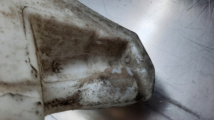 фото №7, Бачок жидкости омывателя volvo v40 s40 00-04r