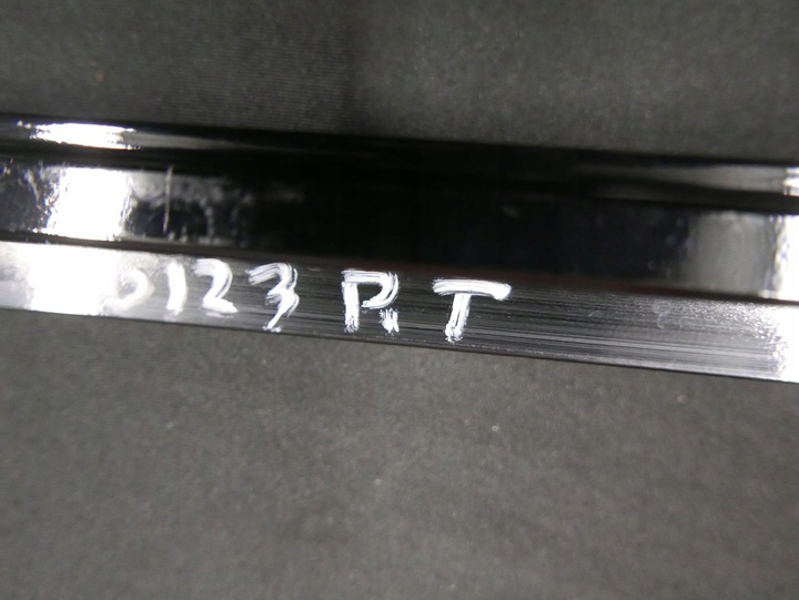 фото №8, Bmw x6 f16 планка направляюча скла праві зад чорна 7317786