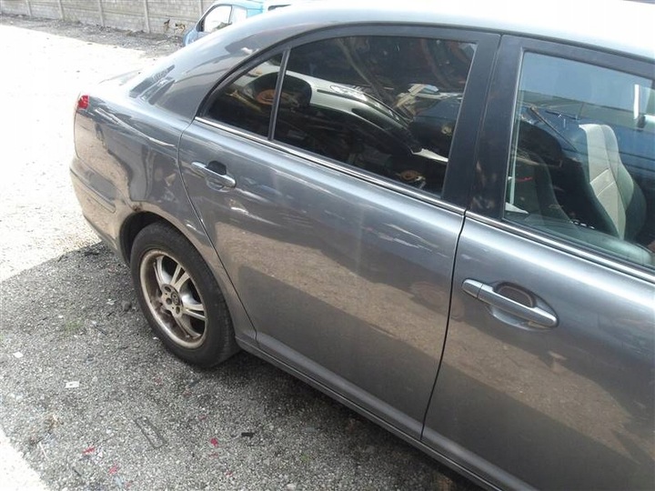 фото №1, Двері правий зад toyota avensis t25 1e5