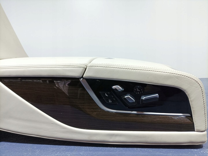 фото №10, Bmw 7 g11 lci підлокітник задній середній з перемикачами комфорт naew