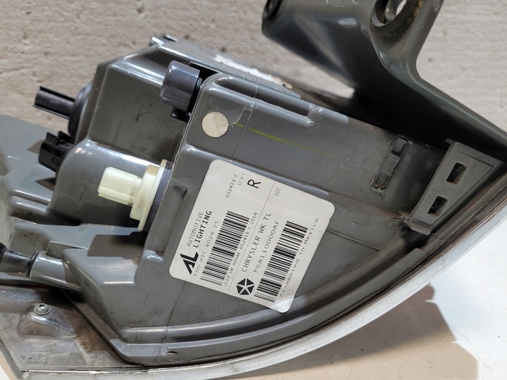 фото №8, Лампа правые зад jeep grand cherokee wk2 рестайлинг оригинал европа комплектная