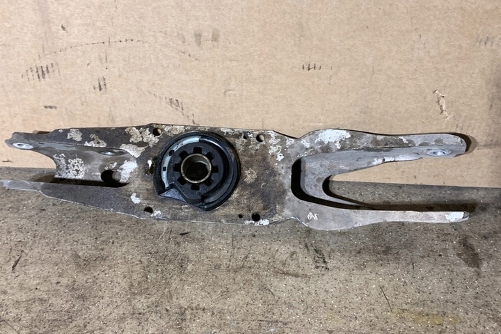 фото №6, Задній праві важіль mercedes-benz cla купе c117 a2463520202 2.1l дизель