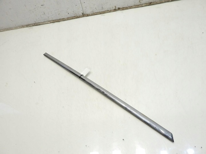 фото №6, Планка двері праві зад vw passat b6 рестайлінг універсал 3c0853754c