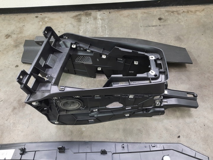 фото №8, Clio v туннель средний usb комплектный