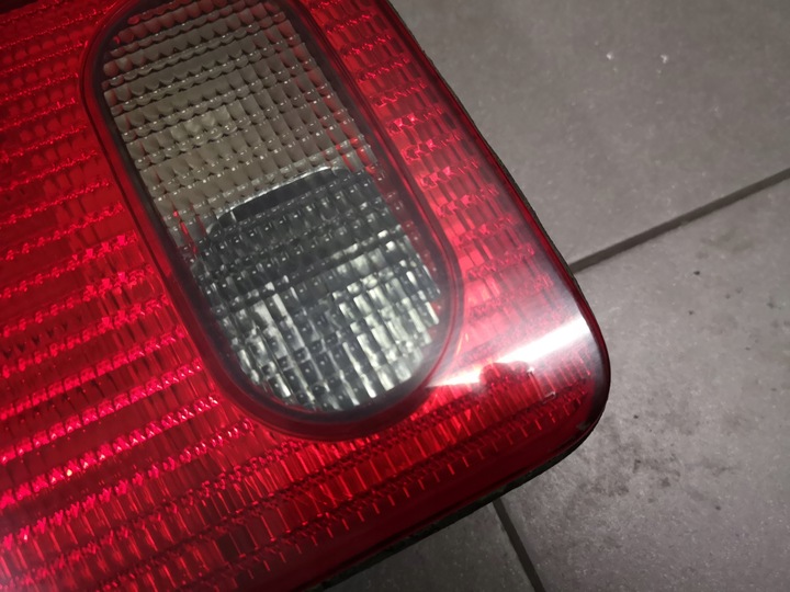 фото №7, Лампа лівий зад w кришка багажника audi a8 d2 4d0945093