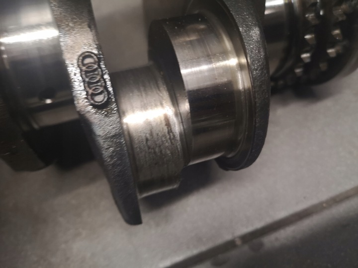 фото №9, Wał коленчатый вкладыши gł a6 c6 3.0 tdi bmk 059101ab