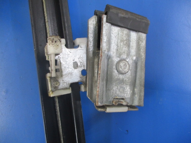 фото №5, Vw golf iii 3d подъемник стекла перед правые+ шатун