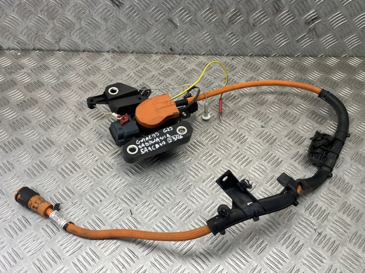 фото №9, Bmw (oem) 5a1cb00 3' g20 трубка  установка гнездо зарядки