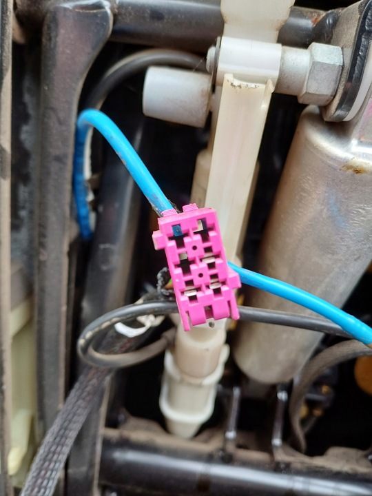 фото №11, Сидіння лівий з підігрівом сидіння водія підлокітник daf xf 106 євро 6