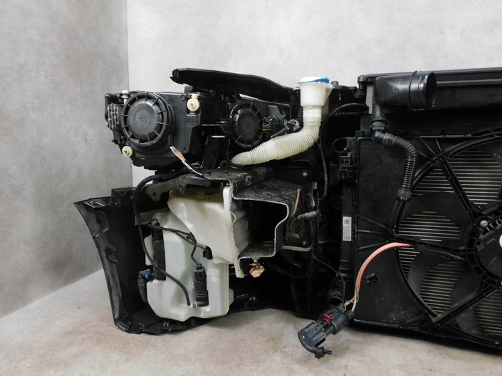 фото №15, Audi a3 8v5 sedan комплектний перед бампер лампи капот pas ксенон чорний