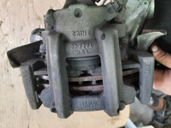 фото №5, Bmw 1 f20 f21 f22 f23 1.5t рестайлінг 18r. поворотна опора ступиця права kpl.