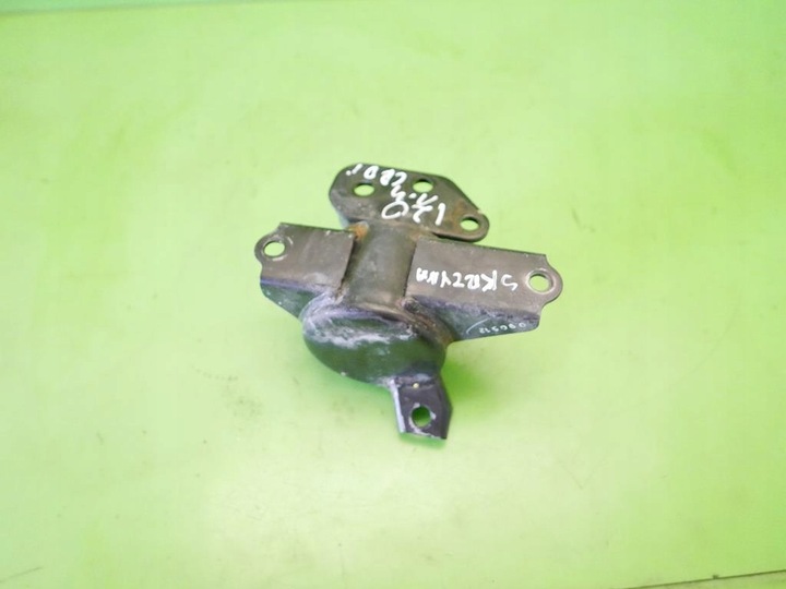 фото №6, Лапи подушка коробки hyundai i20 i 1.4crdi 08-12