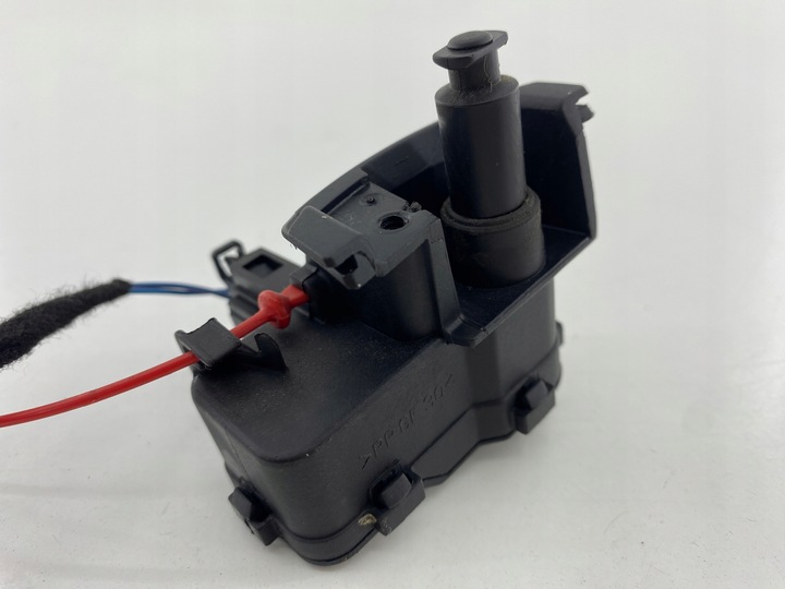 фото №9, Амортизатор кришки заливання пального audi a5 8t - комплект