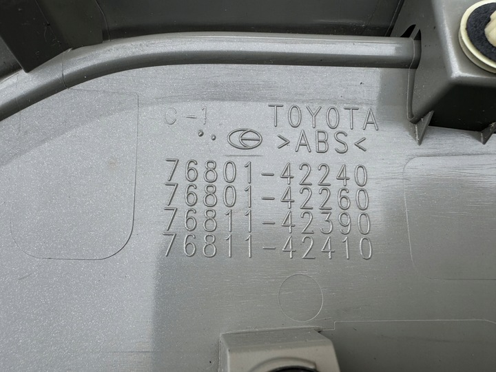 фото №12, Toyota rav4 v 5 19r- накладка накладка кришки зад задня 76801-42240