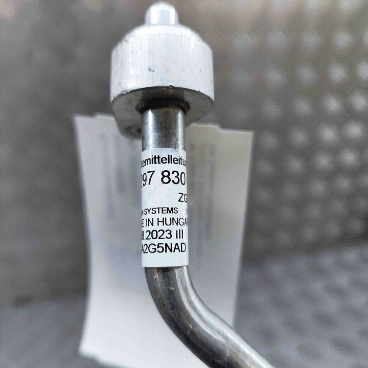 фото №7, Трубки кондиционера mercedes-benz eqe v295 a2978304502 30724282 215kw 2023