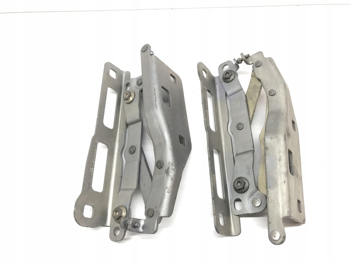 фото №1, Mercedes w167 петля капота a1678803500