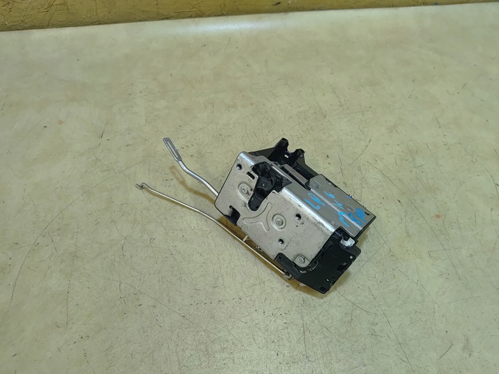 фото №3, Fiesta mk6 замок дверь левый перед 8 pin 05-08