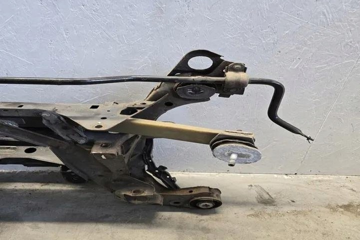 фото №8, Підрамник задні volvo xc90 i 31451728 2.0l бензин 232kw 2017