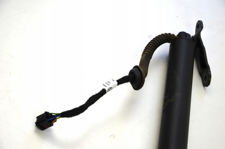 фото №8, Vw t-roc крышка электрический амортизатор 2ga827552a 2ga827506a