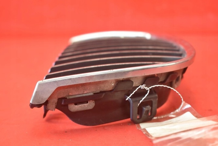 фото №8, Решітка решітка радіатора решітка радіатора права чорна 7120008 bmw e90 e91 04-10