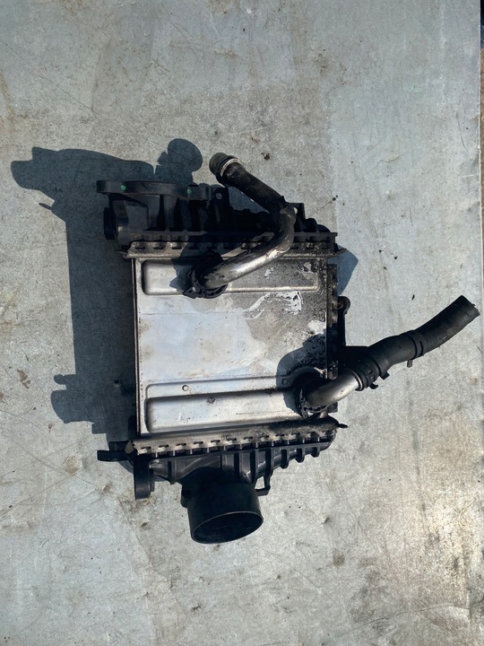 фото №2, Mercedes 213 205 интеркулер интеркулер a 6540104902