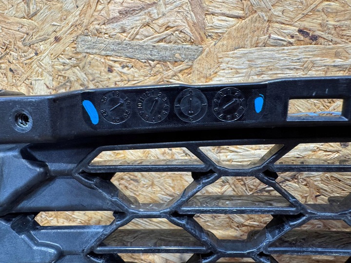 фото №10, Mazda 3 bp iv 4 19- решітка решітка радіатора решітка середня бампера перед