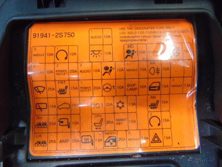 фото №10, Hyundai ix35 панель роздавальна