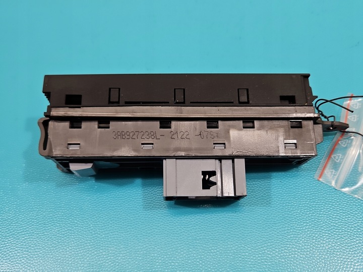 фото №6, Переключатель тормоза vw passat cc 3ab927238l